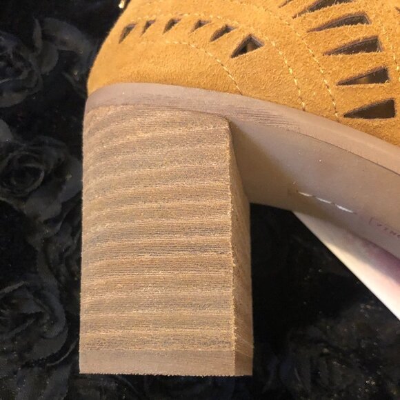 Vince Camuto Lace-up Booties - Picture 7 of 14